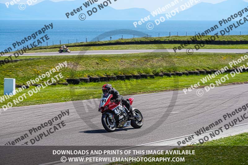anglesey no limits trackday;anglesey photographs;anglesey trackday photographs;enduro digital images;event digital images;eventdigitalimages;no limits trackdays;peter wileman photography;racing digital images;trac mon;trackday digital images;trackday photos;ty croes